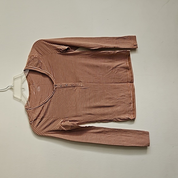 American Eagle soft & sexy stripe short top size small - Picture 2 of 6